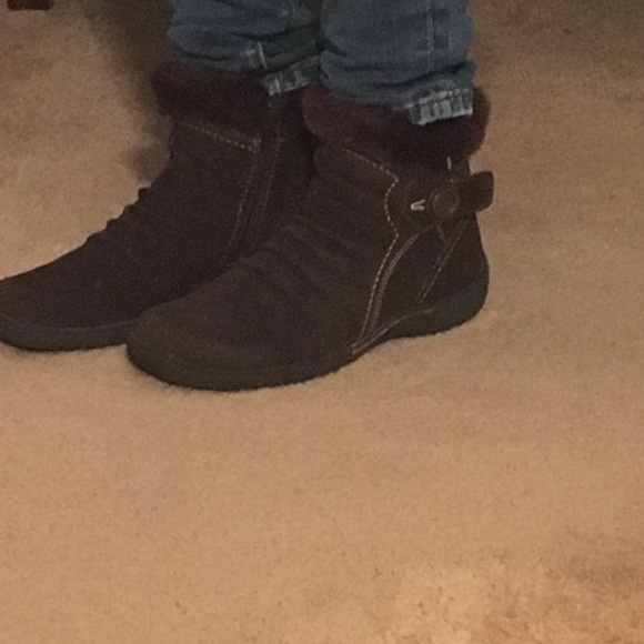 Bare Traps Faux fur boots - Picture 2 of 6